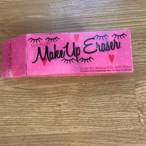 Mini Plus Makeup Eraser